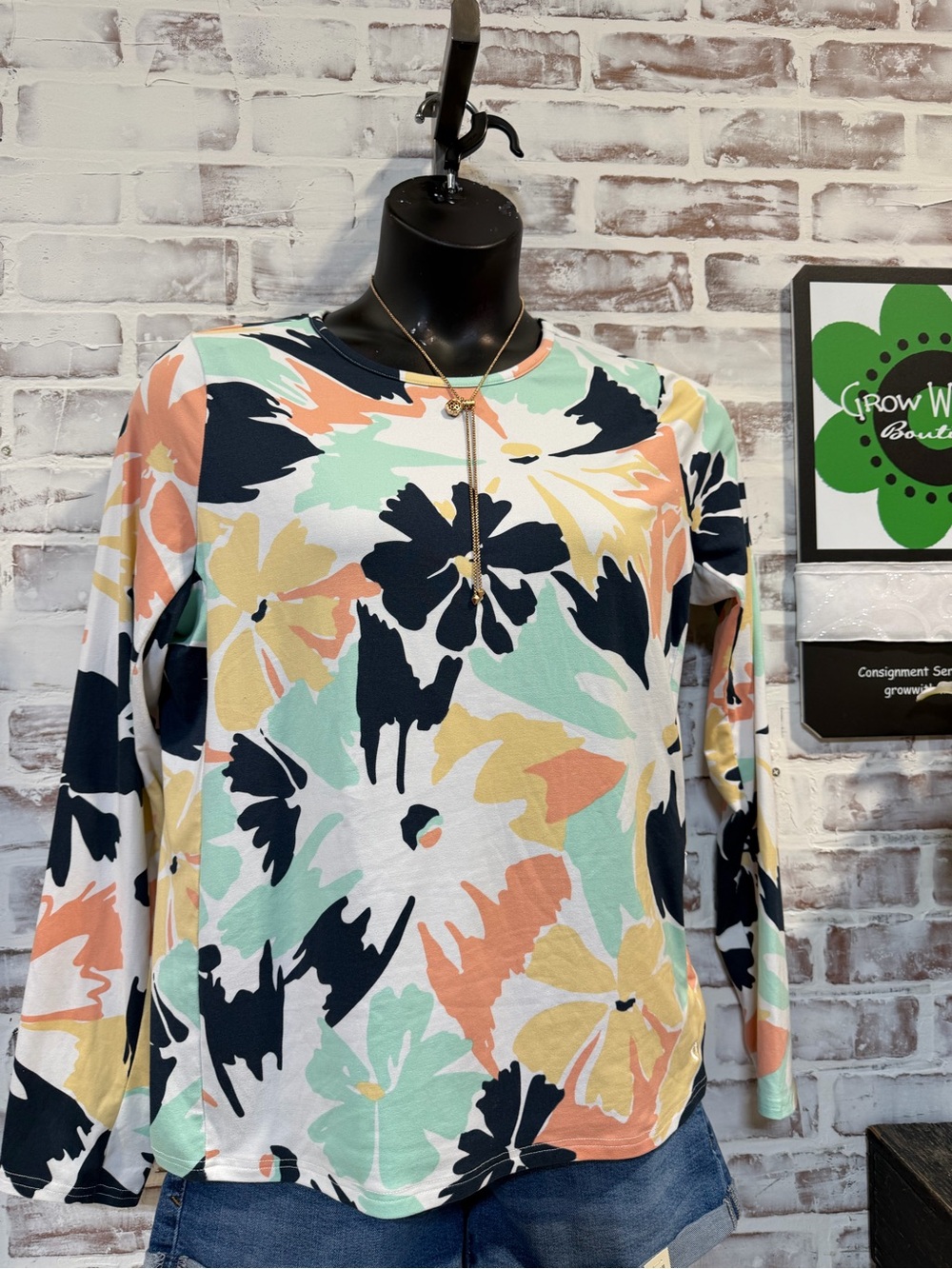 Hang Ten Long Sleeve Floral Top in Mint, Peach, Navy, Yellow
